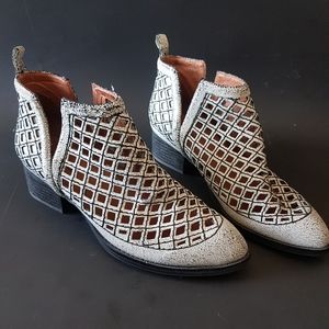 Jeffrey Campbell Taggart Lattice Booties 8